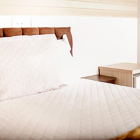 Hotel Grezelle Bituruna ภายนอก รูปภาพ